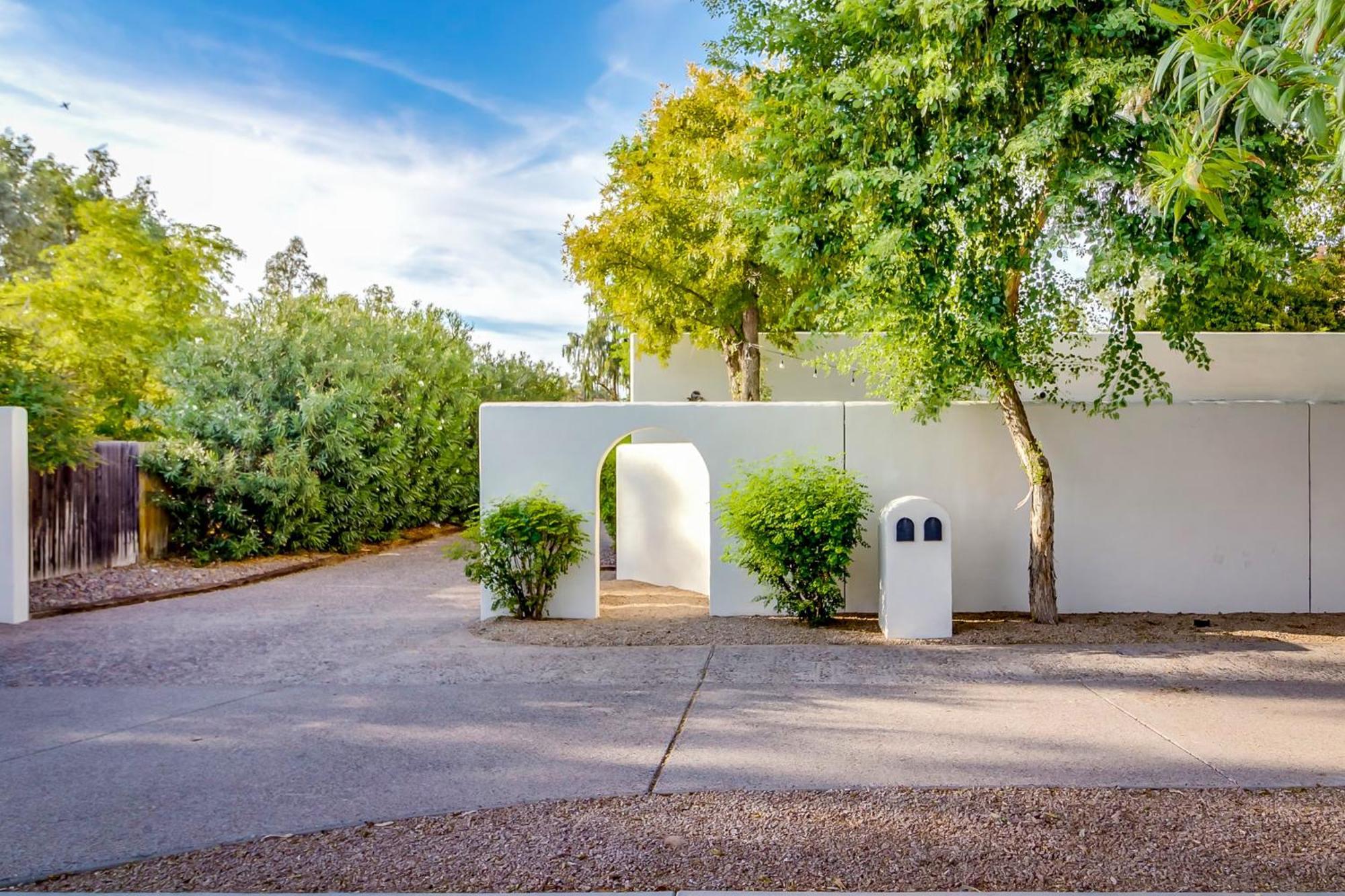 Desert Comfort Retreat Villa Scottsdale Exterior photo